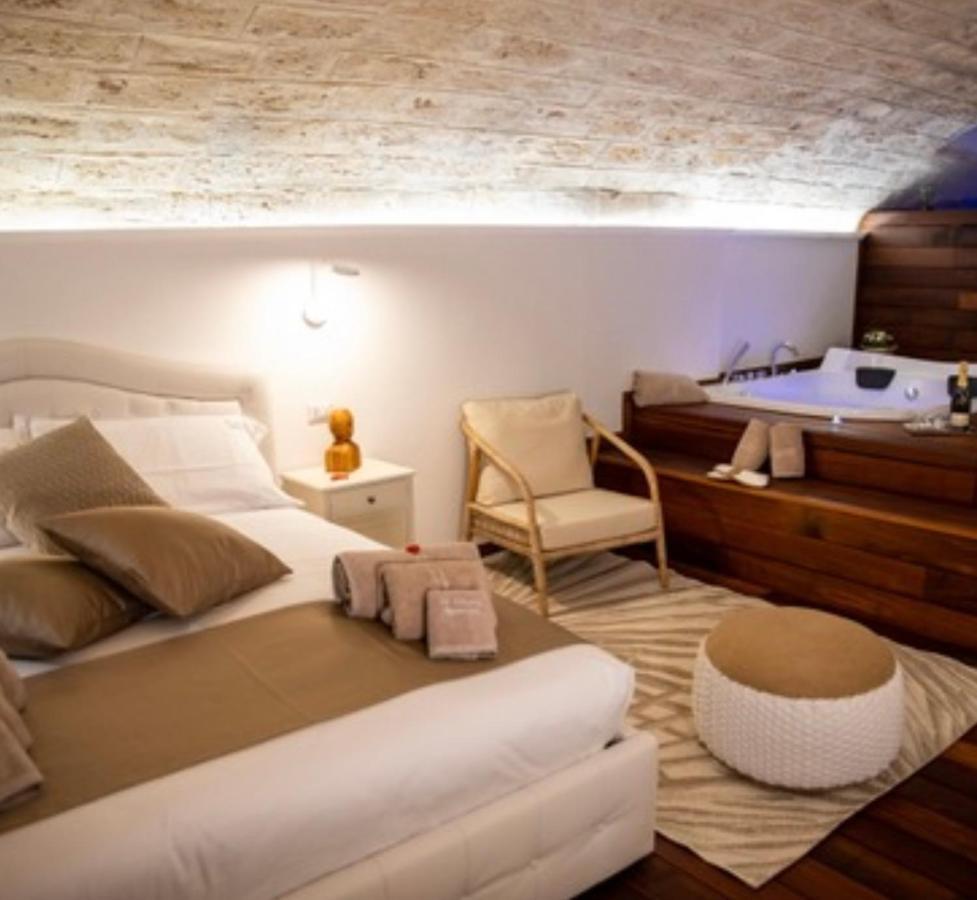 Lc Luxury Apartment Бари Экстерьер фото