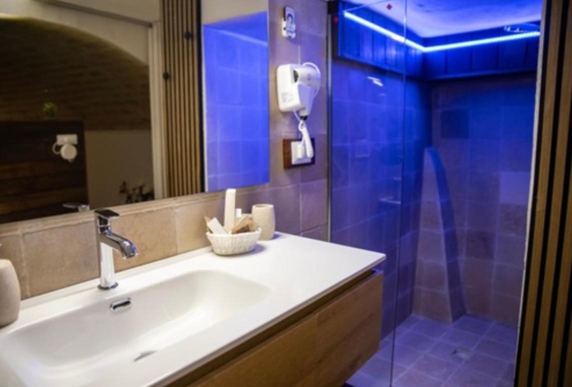 Lc Luxury Apartment Бари Экстерьер фото