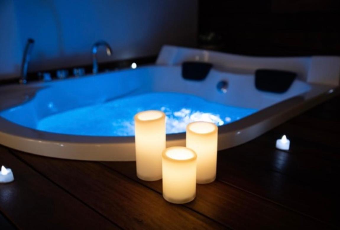Lc Luxury Apartment Бари Экстерьер фото