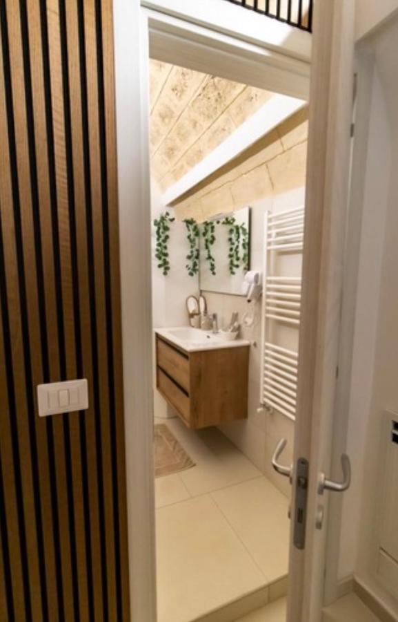 Lc Luxury Apartment Бари Экстерьер фото