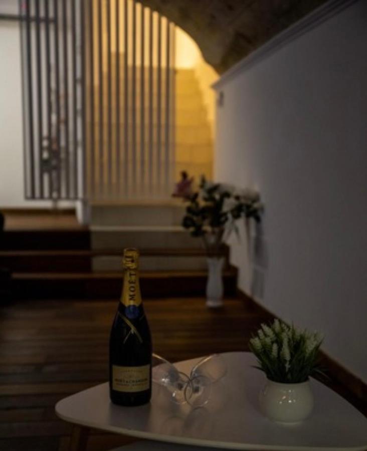 Lc Luxury Apartment Бари Экстерьер фото